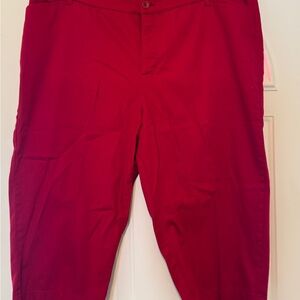 St. John's Bay Bold Red Capri Pants